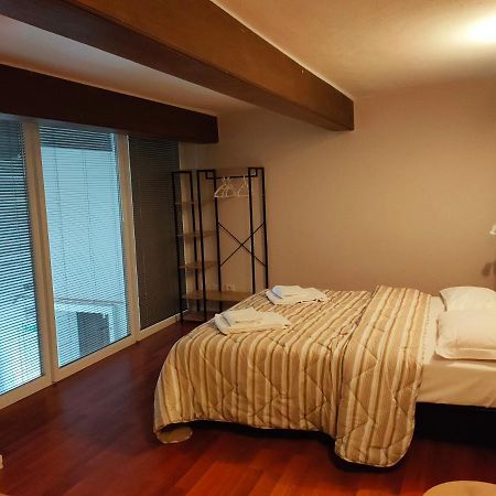 Apartment Stazione Бергамо Екстер'єр фото